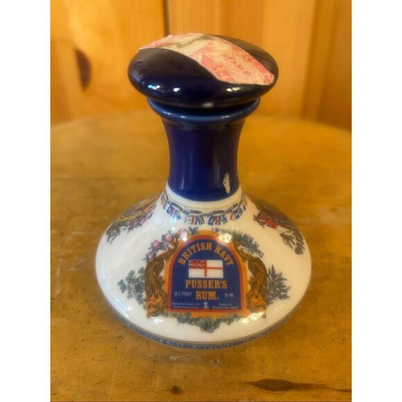 Vintage British Navy Pusser's Rum 50ml Empty Bottle Decanter Porcelain Ceramic ( - Picture 1 of 9